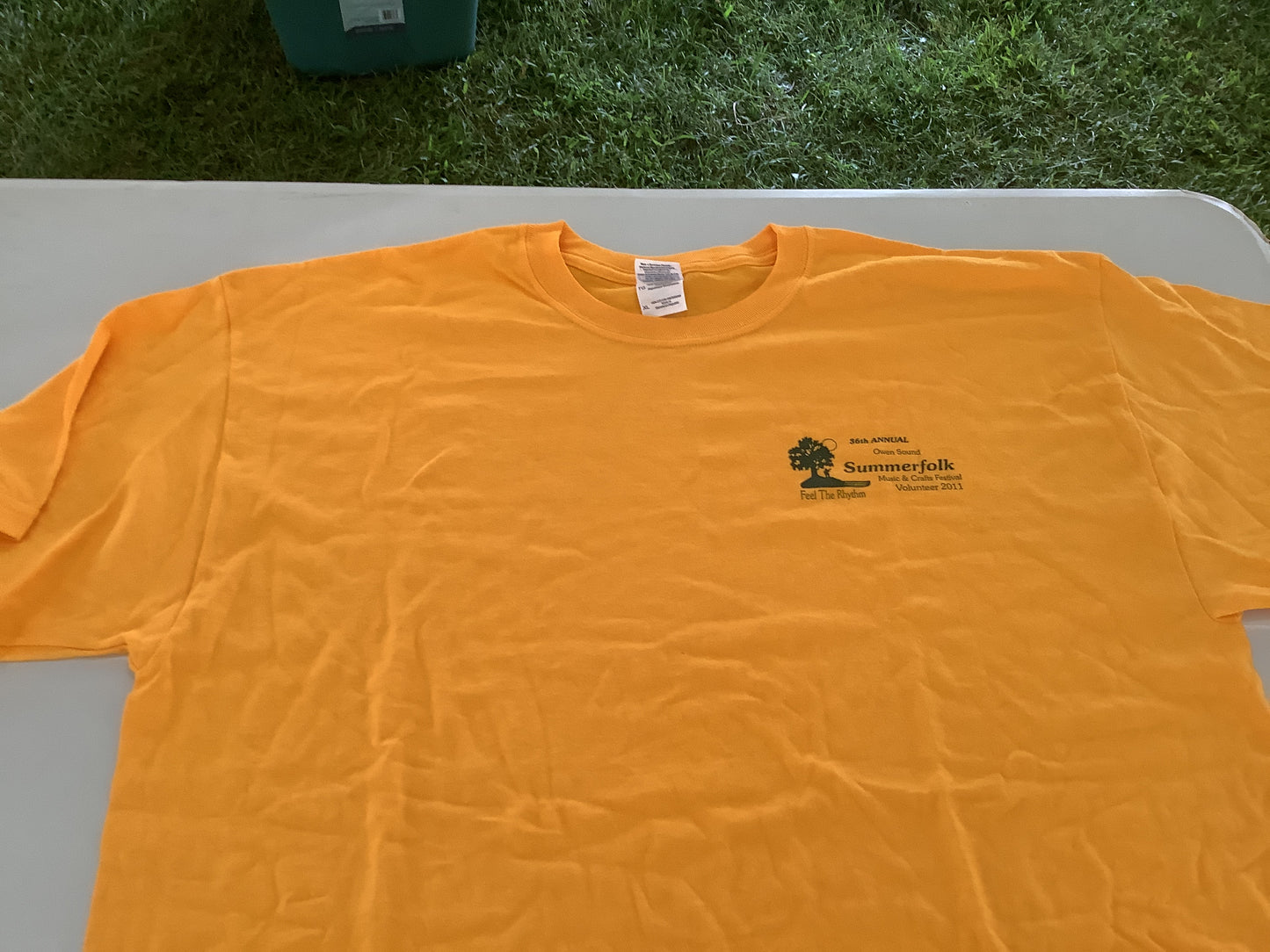 Volunteer tee yellow 11’
