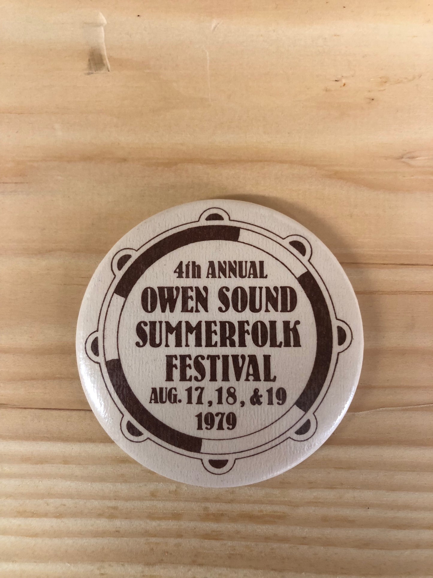 Summerfolk Buttons